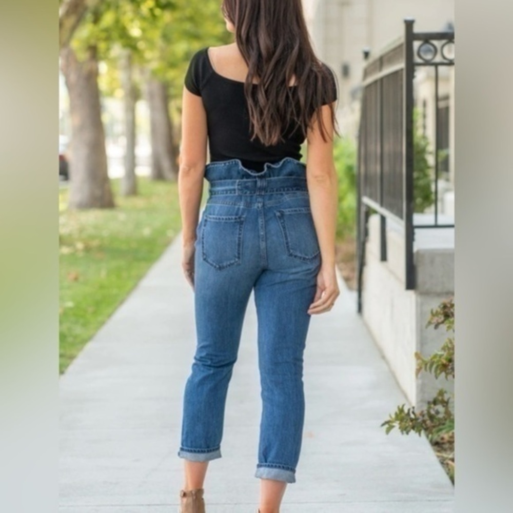 Hidden Jeans Womens Paper Bag Belted Jeans size 26